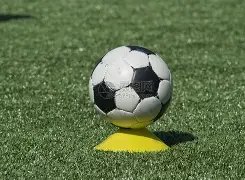 亨德森制胜,破门,勒温头槌逆,韦德体育平台,韦德体育官方网站,韦德体育登录入口,韦德体育app下载