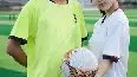 决战绿茵！哈兰德多库领衔，赖因德斯尼科出击，曼城与利兹联巅峰对决即将开启！