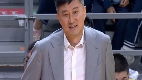 篮球盛宴：湖人队对决雷霆队，精彩对决一触即发！